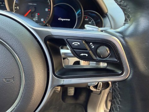 Porsche Cayenne D V6 TIPTRONIC S 40