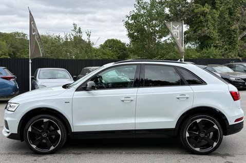 Audi Q3 TDI QUATTRO BLACK EDITION - PAN ROOF - 20 INCH ALLOYS 8