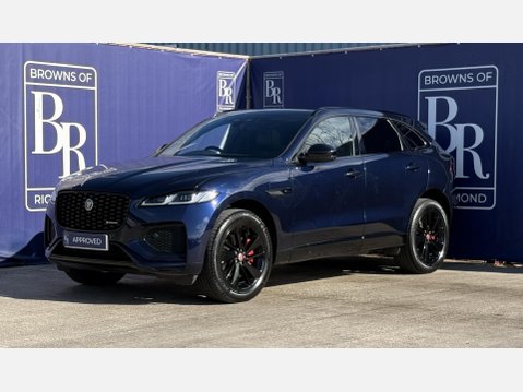Jaguar F-Pace 2.0 D200 MHEV R-Dynamic Black SUV 5dr Diesel Auto AWD Euro 6 (s/s) (204 ps) 8