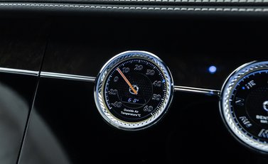 Bentley Continental GT W12 22