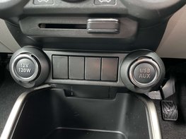 Suzuki Ignis 1.2 Ignis SZ-T DualJet 5dr 36