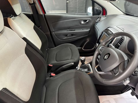 Renault Captur 0.9 Captur Iconic TCe 5dr 30