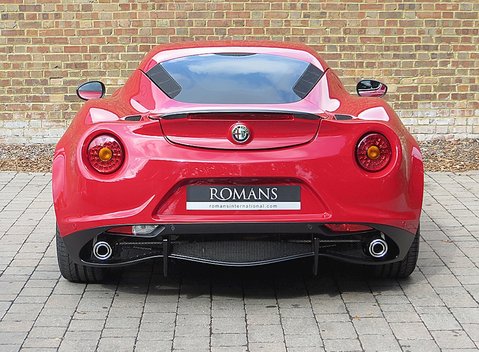 Alfa Romeo 4C Launch Edition 9