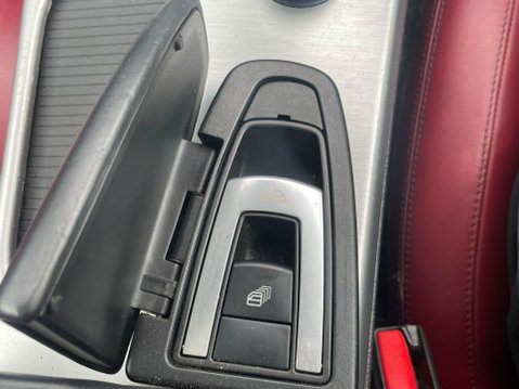 Mercedes-Benz SLK 1.8 SLK200 AMG Sport G-Tronic+ Euro 5 (s/s) 2dr 25
