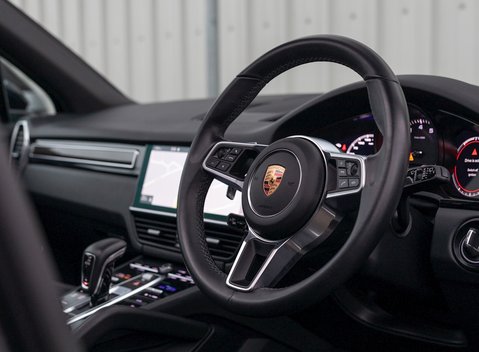 Porsche Cayenne S 11