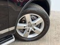 Volkswagen Touareg 3.0 Touareg V6 TSi Hybrid Auto 4WD 5dr 37