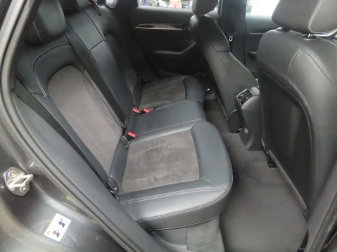 Audi Q3 2.0 Q3 Black Edition TDI Quattro 4WD 5dr 8