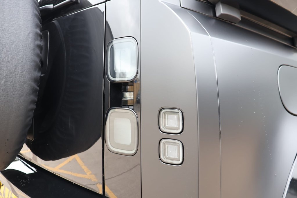 Land Rover Defender 110 2026 HARD TOP D250 X-DYNAMIC  PPF WORLD TOUR REAR SEATS HUGE SPEND  27