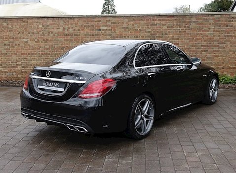 Mercedes-Benz C Class C63 Saloon 7