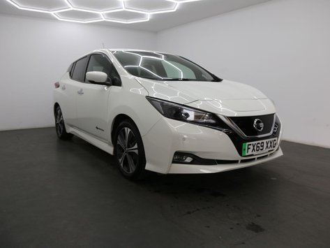 Nissan LEAF 40kWh N-Connecta Auto 5dr