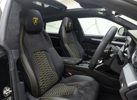 Lamborghini Urus S 14
