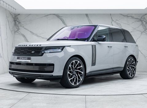 Land Rover Range Rover P510e SV 1