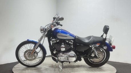 Harley-Davidson Sportster XL 1200 C 2011 ONLY 8K MOT STUNNING CRUISER BIKE 1200CC 4