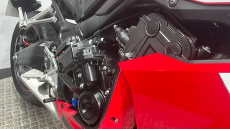 Honda CBR 2024 74 PLATE E-CLUTCH ONLY 240 MILES MOT AUTO 650CC SPORTS BIKE 8