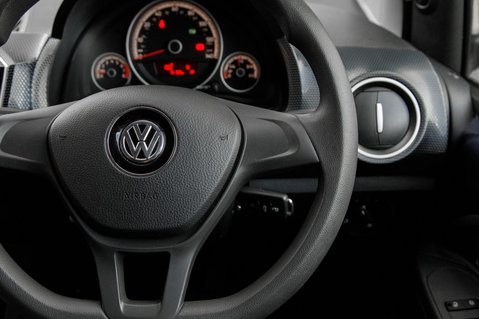 Volkswagen Up MOVE UP BLUEMOTION TECHNOLOGY 19