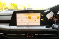 Volkswagen Golf R-LINE TSI 33