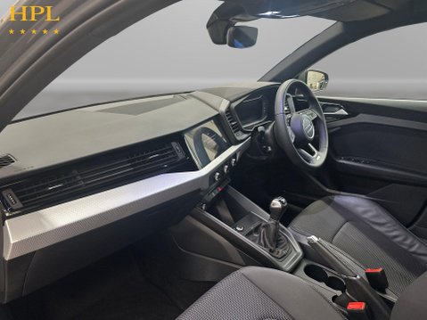 Audi A1 1.0 TFSI 25 S line Sportback 5dr Petrol Manual Euro 6 (s/s) (95 ps) Alloys 15