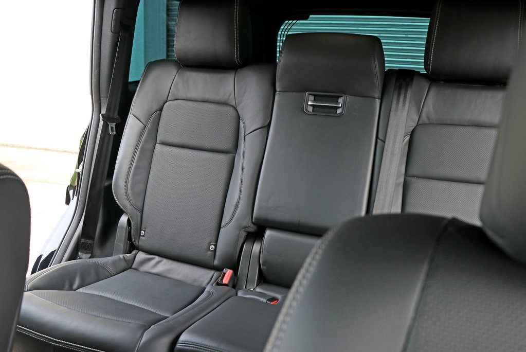 2025 Land Cruiser Commercial 12