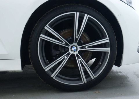 BMW 3 Series 2.0 320i M Sport Saloon 4dr Petrol Auto Euro 6 (s/s) (184 ps) 14