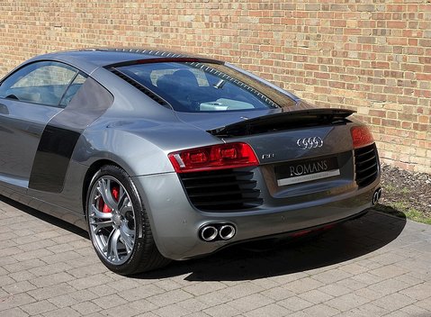 Audi R8 Limited Edition 19