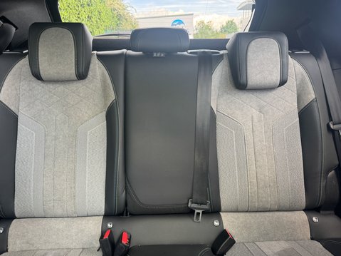 Peugeot 2008 50kWh GT SUV 5dr Electric Auto (136 ps) 11
