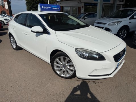 Volvo V40 1.6 T3 SE Euro 5 (s/s) 5dr 7