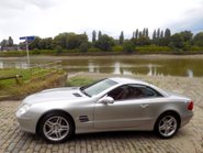 Mercedes-Benz SL Series SL500 48