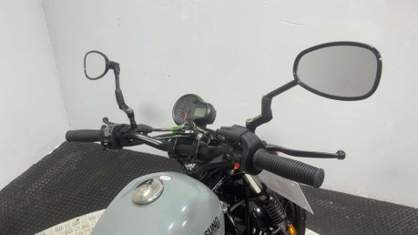 Hyosung GV AQUILA 2021 ONLY 2K NEW MOT SERVICED CRUISER 125CC 14