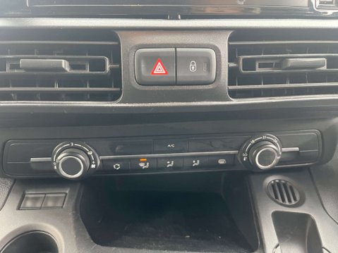 Peugeot Partner 1.5 Partner Professional L1 Blue HDi 28