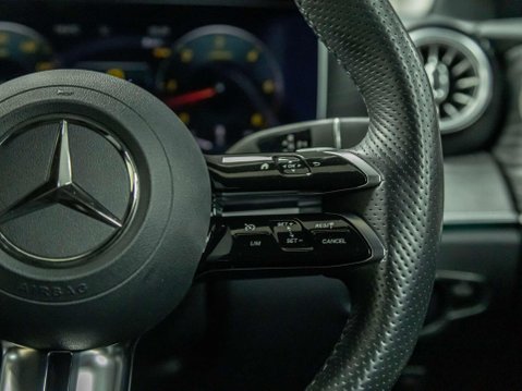 Mercedes-Benz E Class 2.9 E400d AMG Line Night Edition (Premium Plus) Coupe 2dr Diesel G-Tronic+ 43
