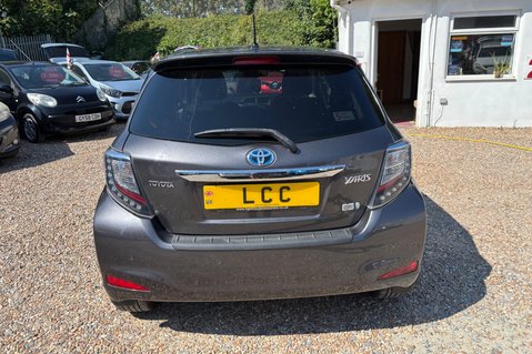Toyota Yaris T SPIRIT HYBRID.. AUTOMATIC.. 13 SERVICES..1 PREVIOUS KEEPER.. £20 R/TAX 7