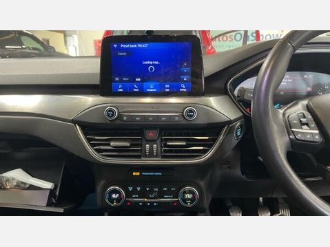 Ford Focus 1.0T EcoBoost Titanium Euro 6 (s/s) 5dr 7