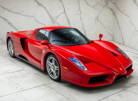 Ferrari Enzo 11