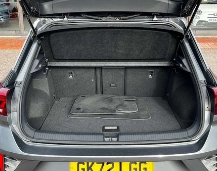 Volkswagen T-Roc 1.5 T-Roc R-Line TSI Semi-Auto 5dr 74