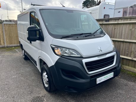Peugeot Boxer 2.2 BLUEHDI 333 L1H1 PROFESSIONAL 2