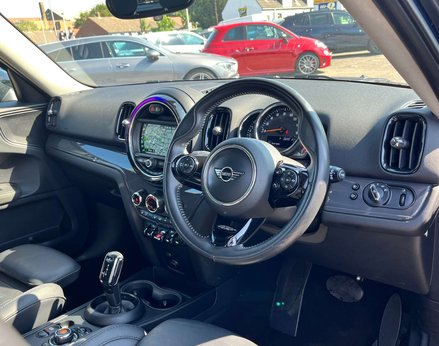 Mini Countryman 1.5 Countryman Cooper Auto 5dr 18