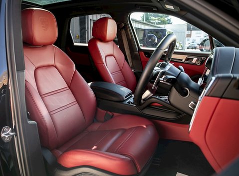 Porsche Cayenne S 12