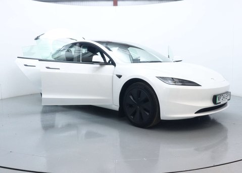 Tesla Model 3 Saloon 4dr Electric Auto RWD (208 ps) 48