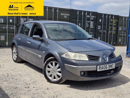 2006 renault megane 1.6 vvt dynamique hatchback 5dr petrol proactive (184 g/km, 111 bhp) year: 2006 (06) , mileage: 82,298 miles ,... photo