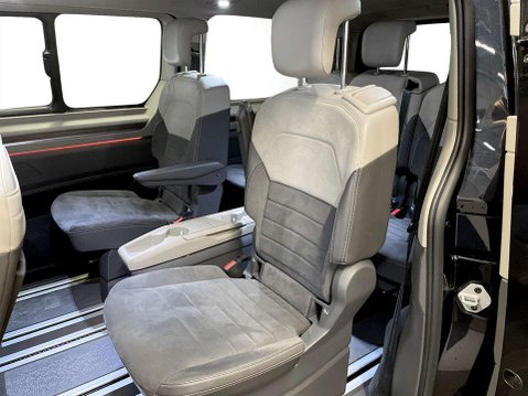 Volkswagen Multivan 2.0 TSI Style Long MPV 5dr Petrol DSG Euro 6 (s/s) (204 ps) Air Con - Alloy 20