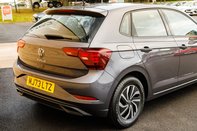 Volkswagen Polo LIFE TSI 7