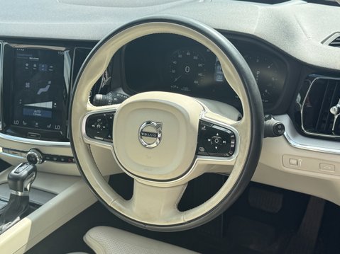 Volvo V60 2.0 D4 Inscription Pro Estate 5dr Diesel Auto Euro 6 (s/s) (190 ps) 12