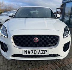 Jaguar E-Pace R-DYNAMIC SE 3