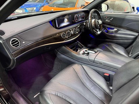 Mercedes-Benz S Class 2.9 S350Ld AMG Line (Executive) Saloon 4dr Diesel G-Tronic+ Euro 6 (s/s) (2 40