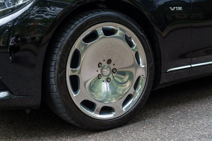 Mercedes-Benz S Class MAYBACH S600 V12 11