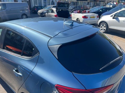 Mazda 3 2.0 SKYACTIV-G Sport Nav Auto Euro 5 (s/s) 5dr 15