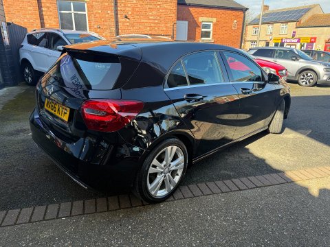 Mercedes-Benz A Class A 180 D SPORT 3