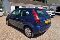 Ford Fiesta STYLE CLIMATE 16V..LOW INSURANCE..HEATED F&R SCREENS..AUX..SERVICE HISTORY 5