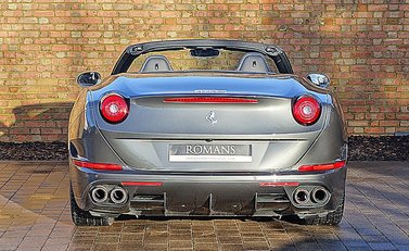 Ferrari California T 10