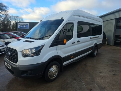 Ford Transit 460 H/R BUS 18 STR 2